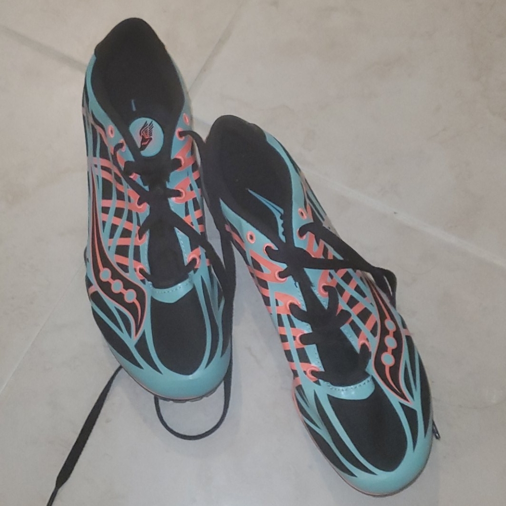 Saucony  Velocity